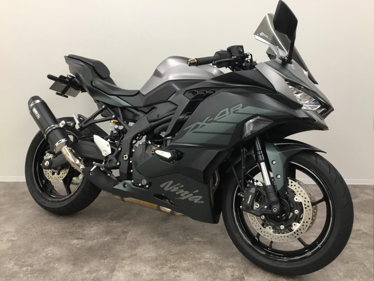中古車 Kawasaki ZX-4R SE